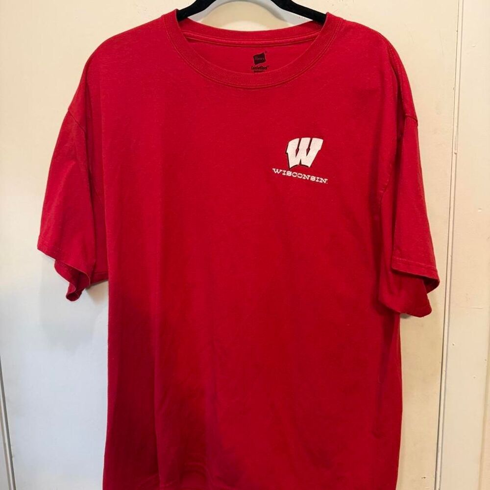 Badger Men's Red T-shirt